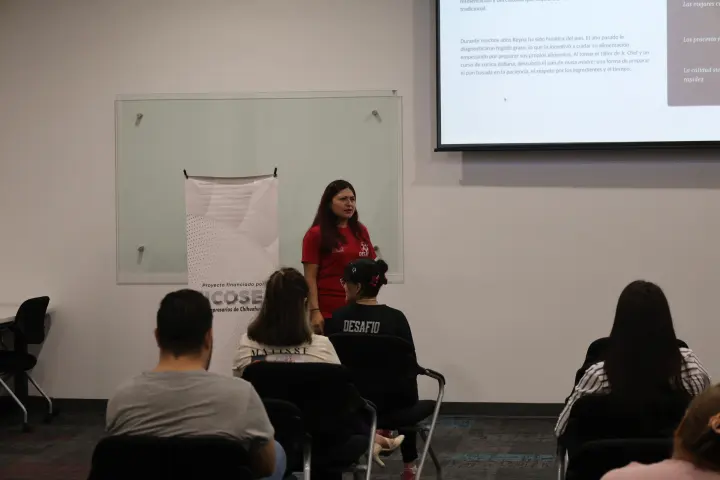 Participantes en un taller